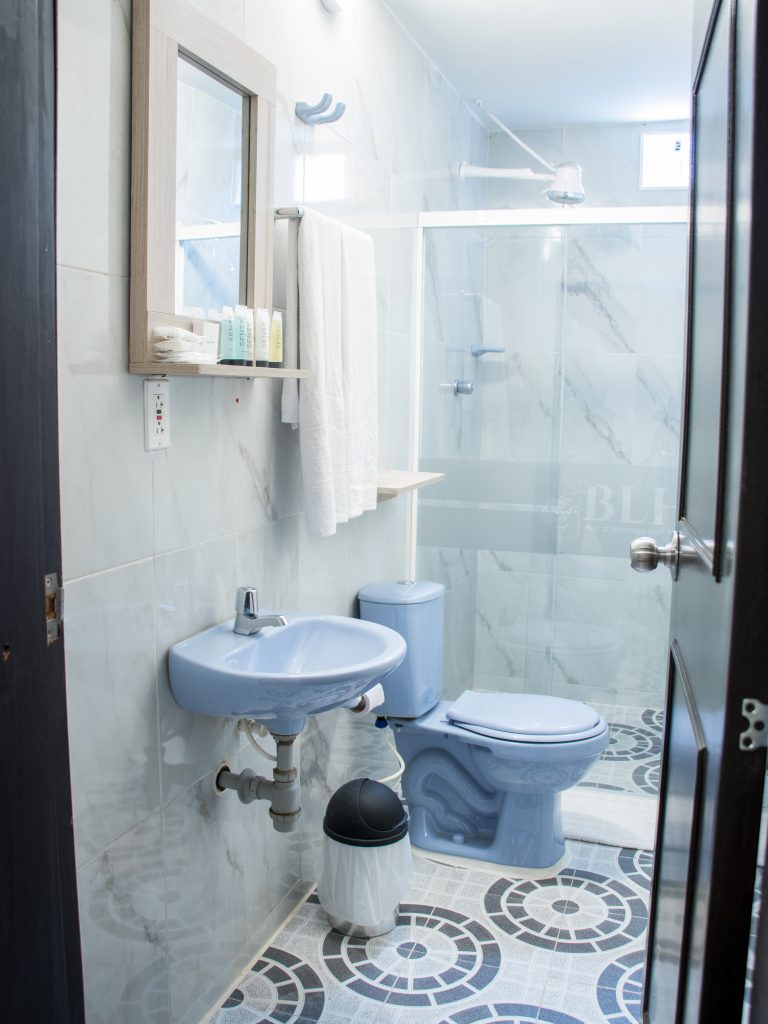 Baño habitación Familiar