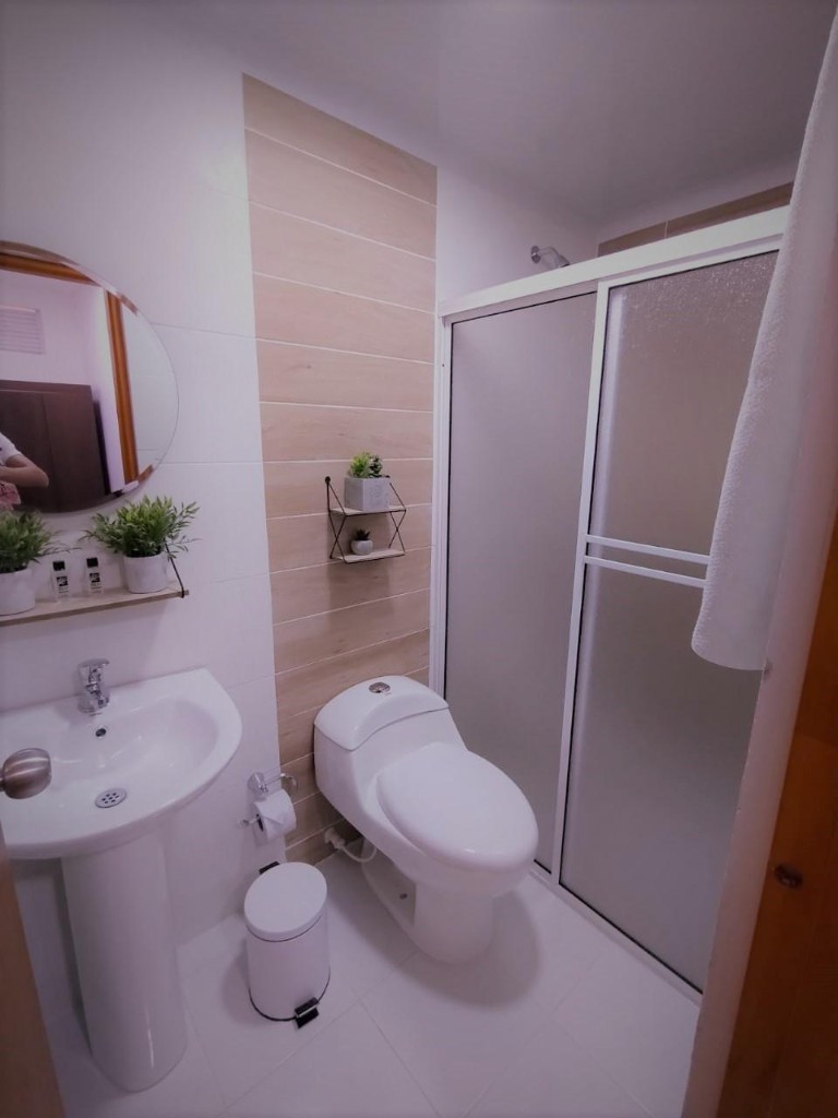 Baño habitación Triple